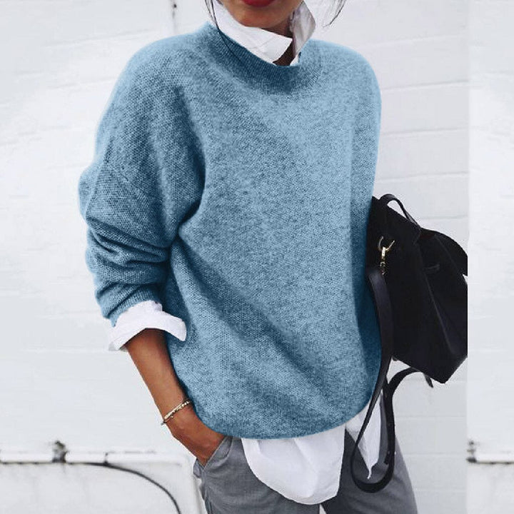Classic round-neck luxury cashmere sweater for women | Elena -6