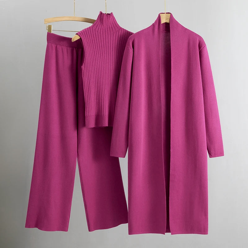 Elegant classic three-piece loungewear set for women | Valentina Rossi -4