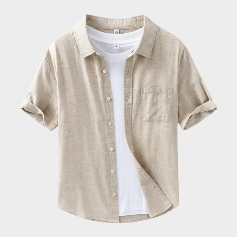 Lightweight short sleeve button front shirt with chest pocket for men | Brisa