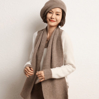 Classic ribbed knit beret with lightweight warmth for women | Elowen