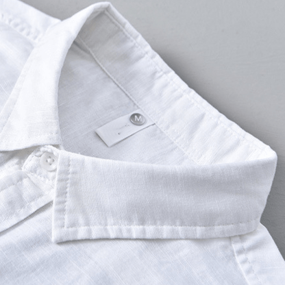 Lightweight short sleeve button front shirt with chest pocket for men | Brisa