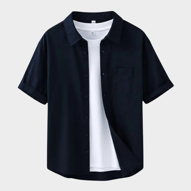 Lightweight short sleeve button front shirt with chest pocket for men | Brisa