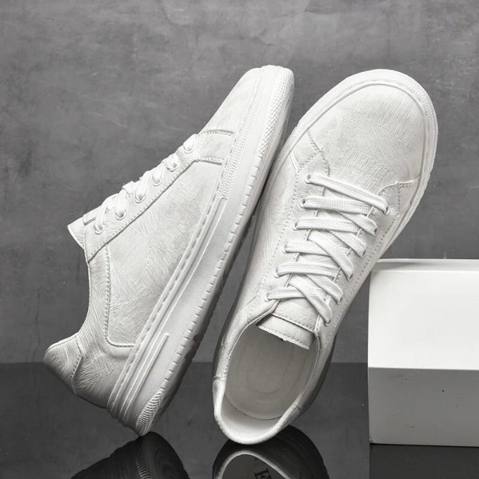 Clean stitched everyday classic sneakers for men | Belmont -11