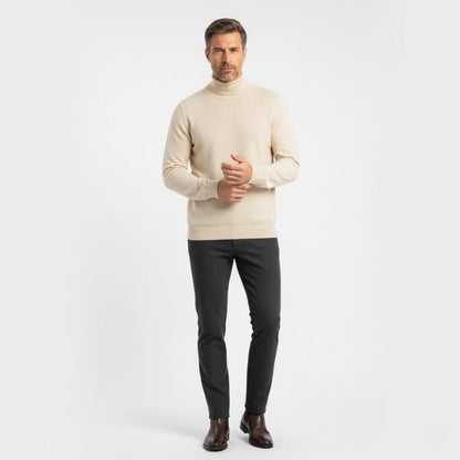 Lightweight refined knit turtleneck sweater with tailored fit for men | Sorren
