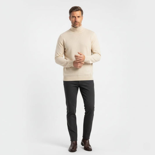 Lightweight refined knit turtleneck sweater with tailored fit for men | Sorren
