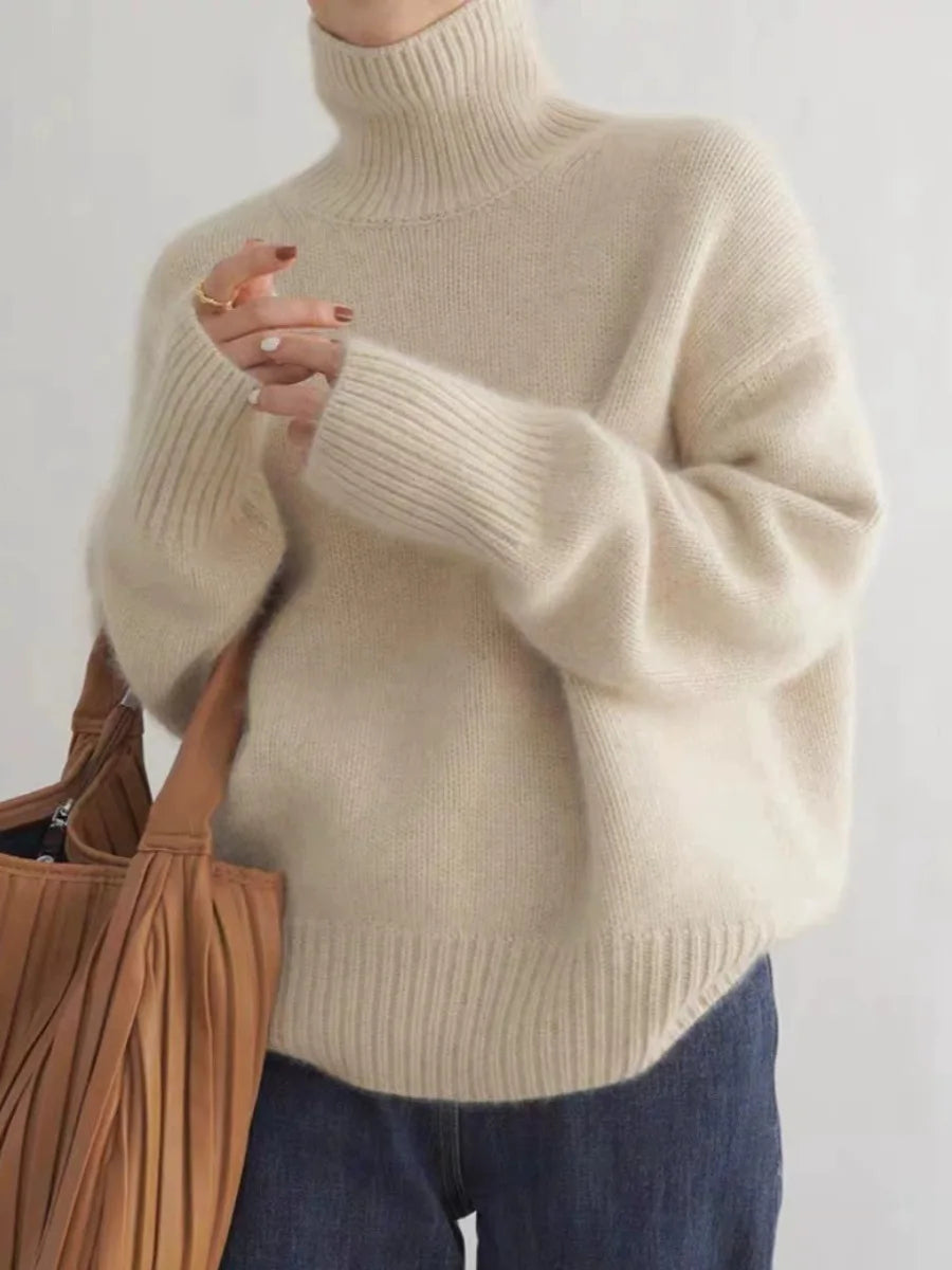 Relaxed turtleneck sweater with timeless oversized silhouette for women | Sovereign