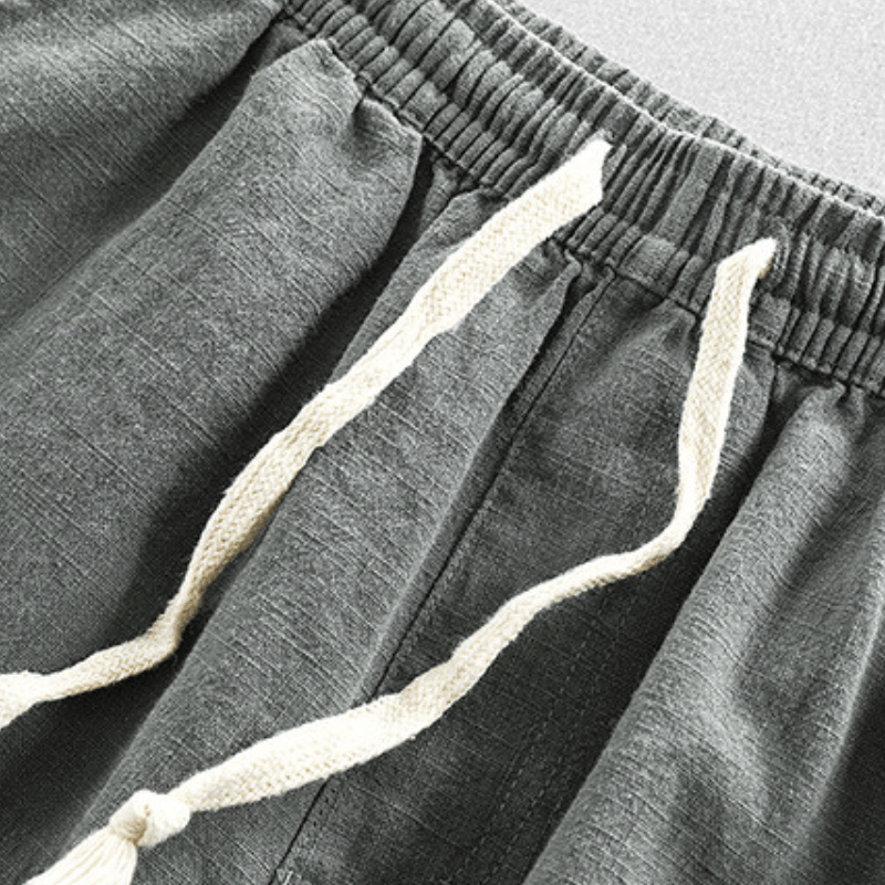 Relaxed tapered cropped pants with elastic waistband for men | Zevan