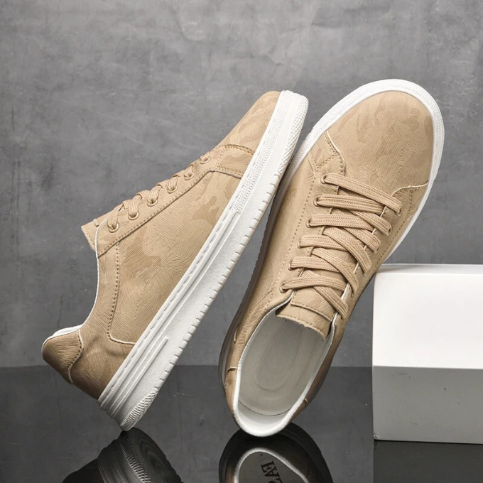 Clean stitched everyday classic sneakers for men | Belmont -9