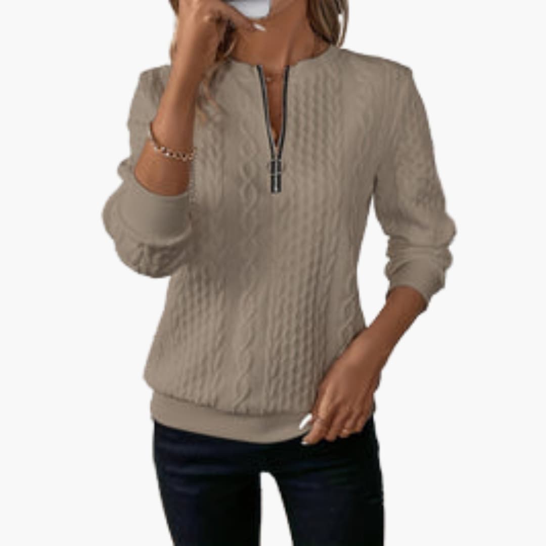 Cosy cable-knit half-zip pullover for women -10