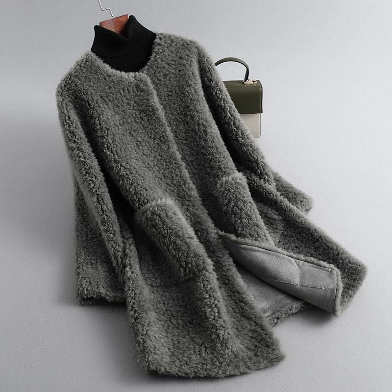 Luxurious fluffy shearling fur coat for women | Olivia -4