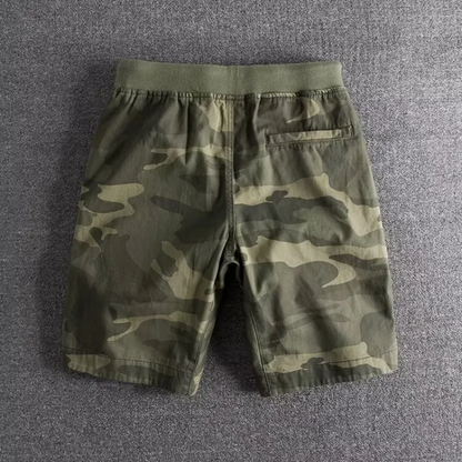Camo athletic shorts with stretch fit and reinforced detail for men | Delta