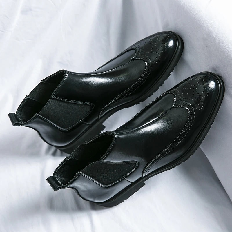 Classic leather brogue chelsea boots for men | Alden -15