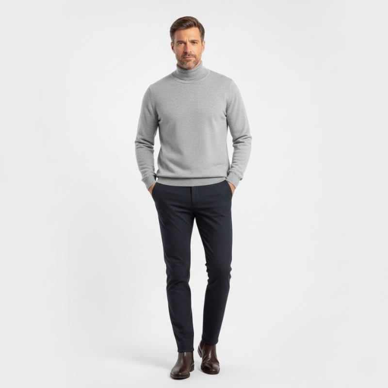 Lightweight refined knit turtleneck sweater with tailored fit for men | Sorren