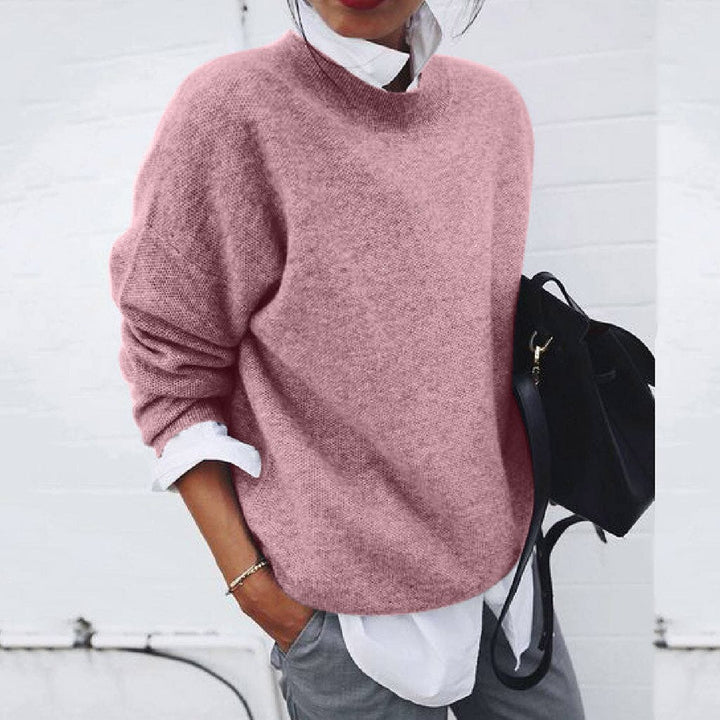 Classic round-neck luxury cashmere sweater for women | Elena -3