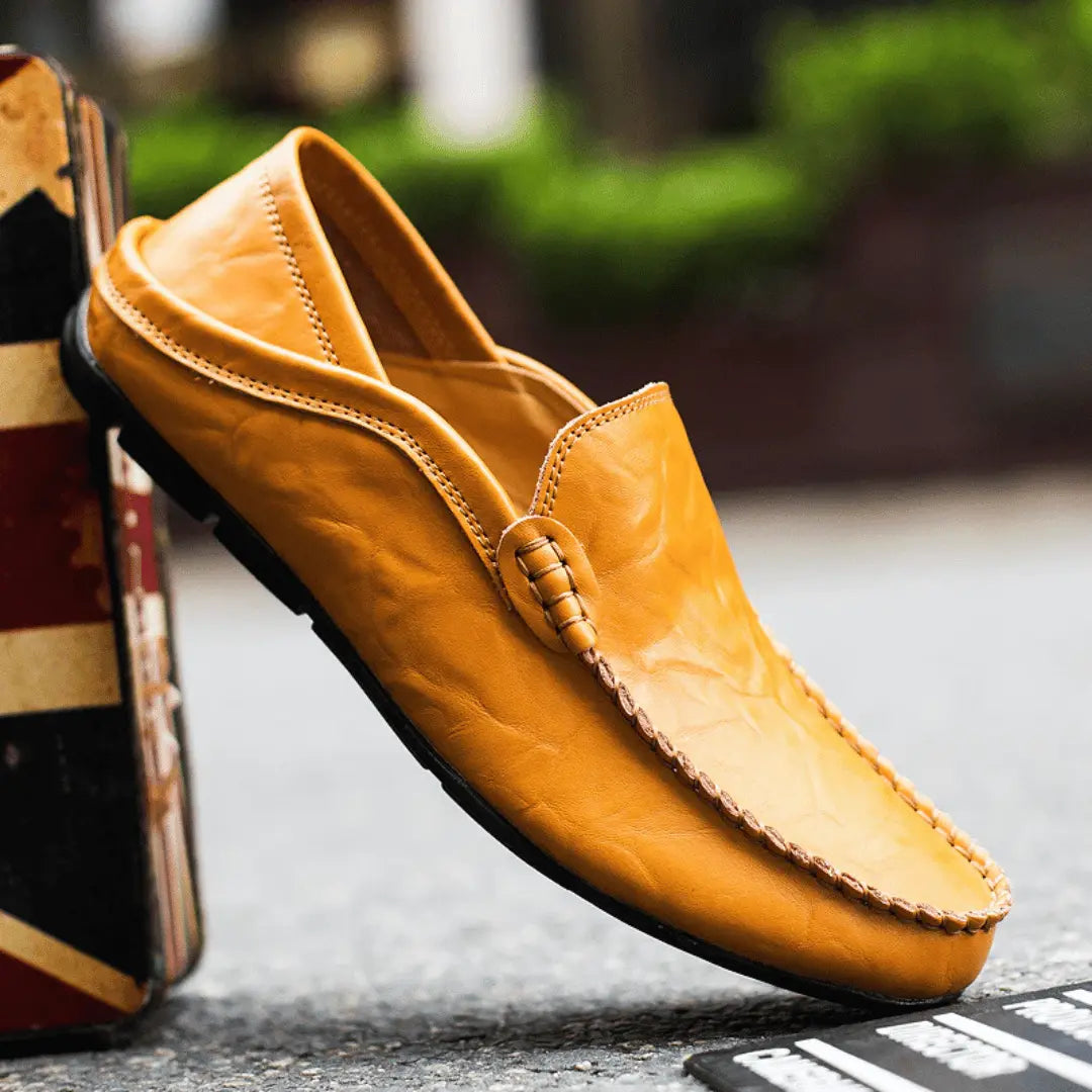 Classic Tuscan slip-on moccasin loafers for men | Matteo Bellucci -2