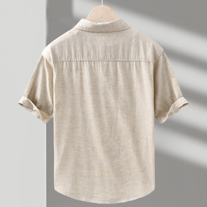 Lightweight short sleeve button front shirt with chest pocket for men | Brisa