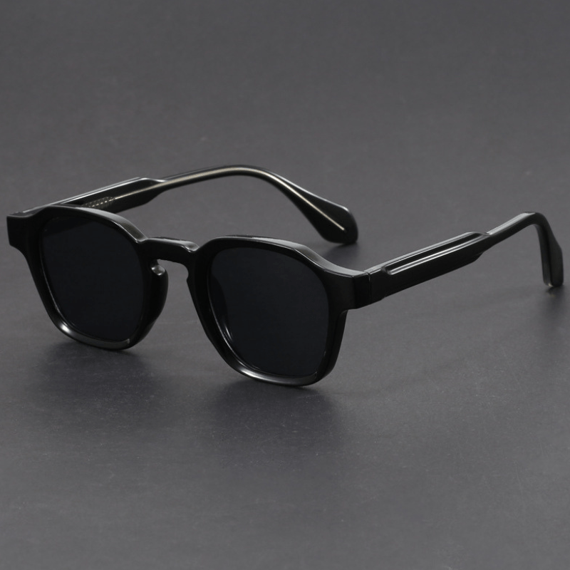 Modern full-frame UV protection sunglasses for daily wear for men | Altair