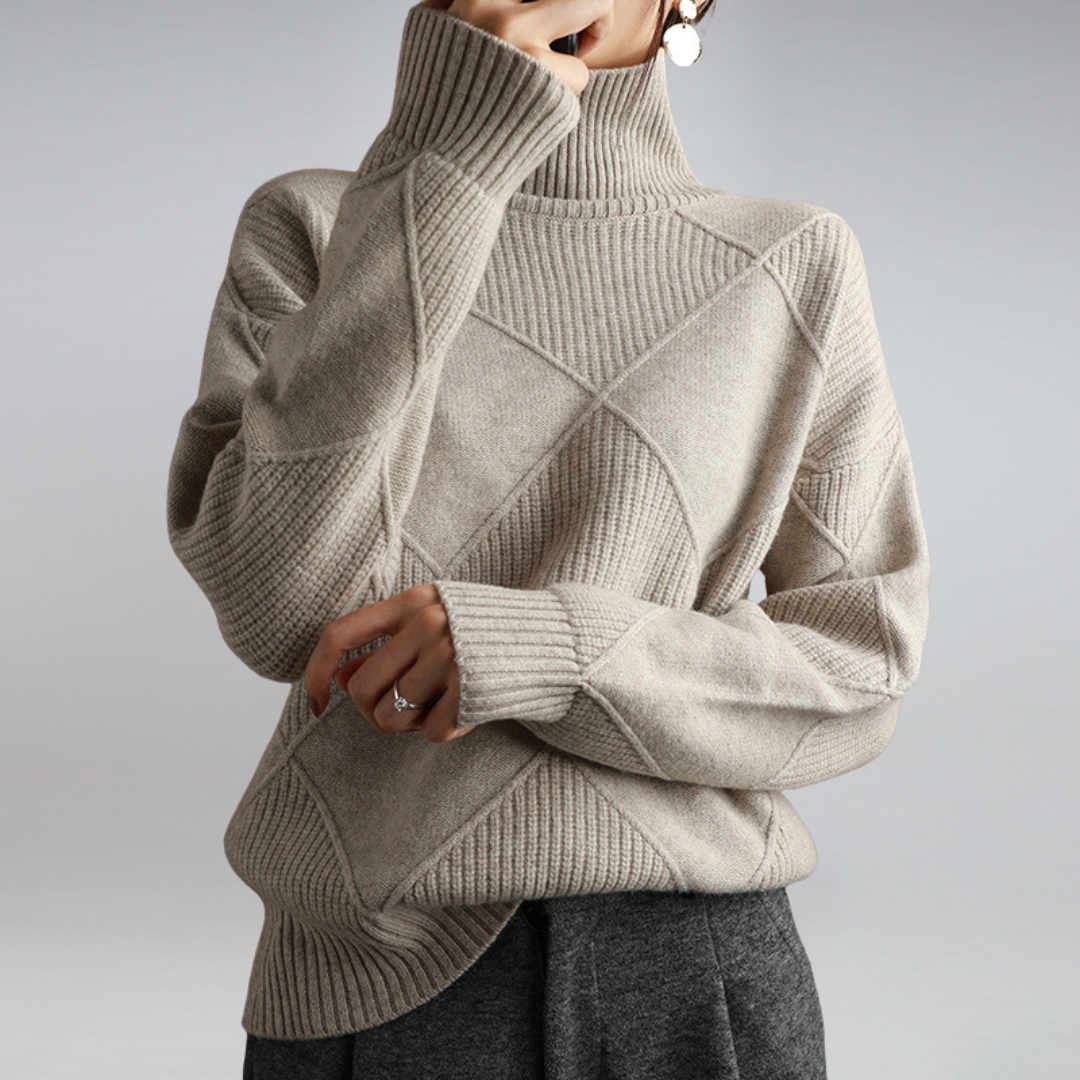 Elegant warm cashmere turtleneck sweater for women | Myla -3