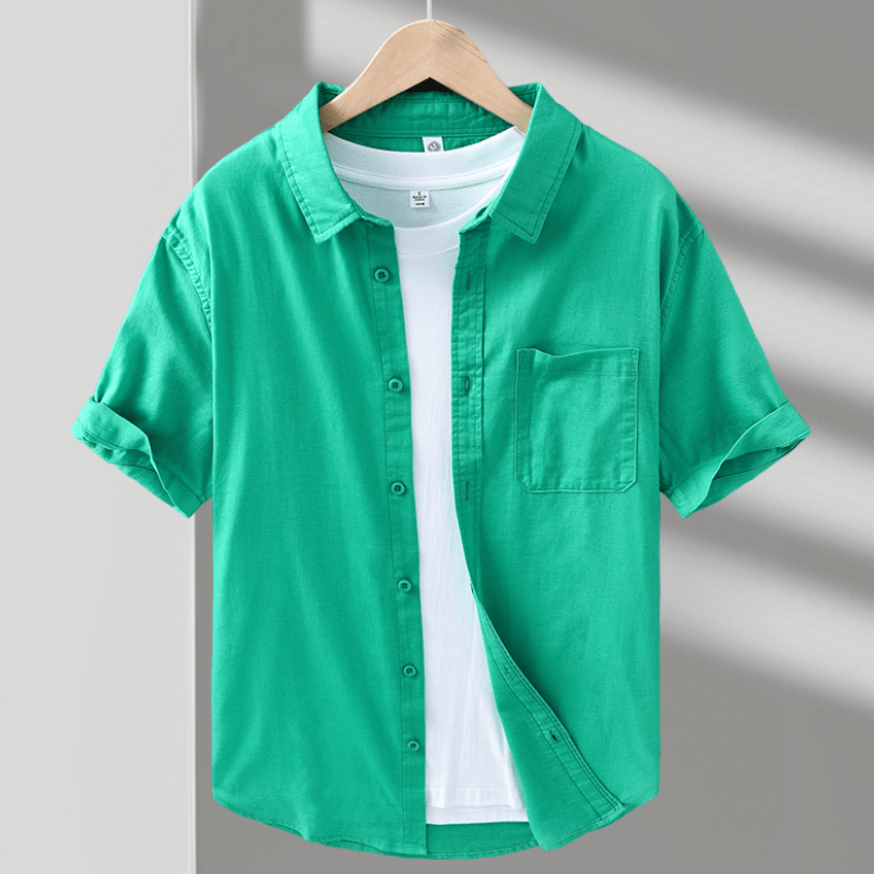 Lightweight short sleeve button front shirt with chest pocket for men | Brisa
