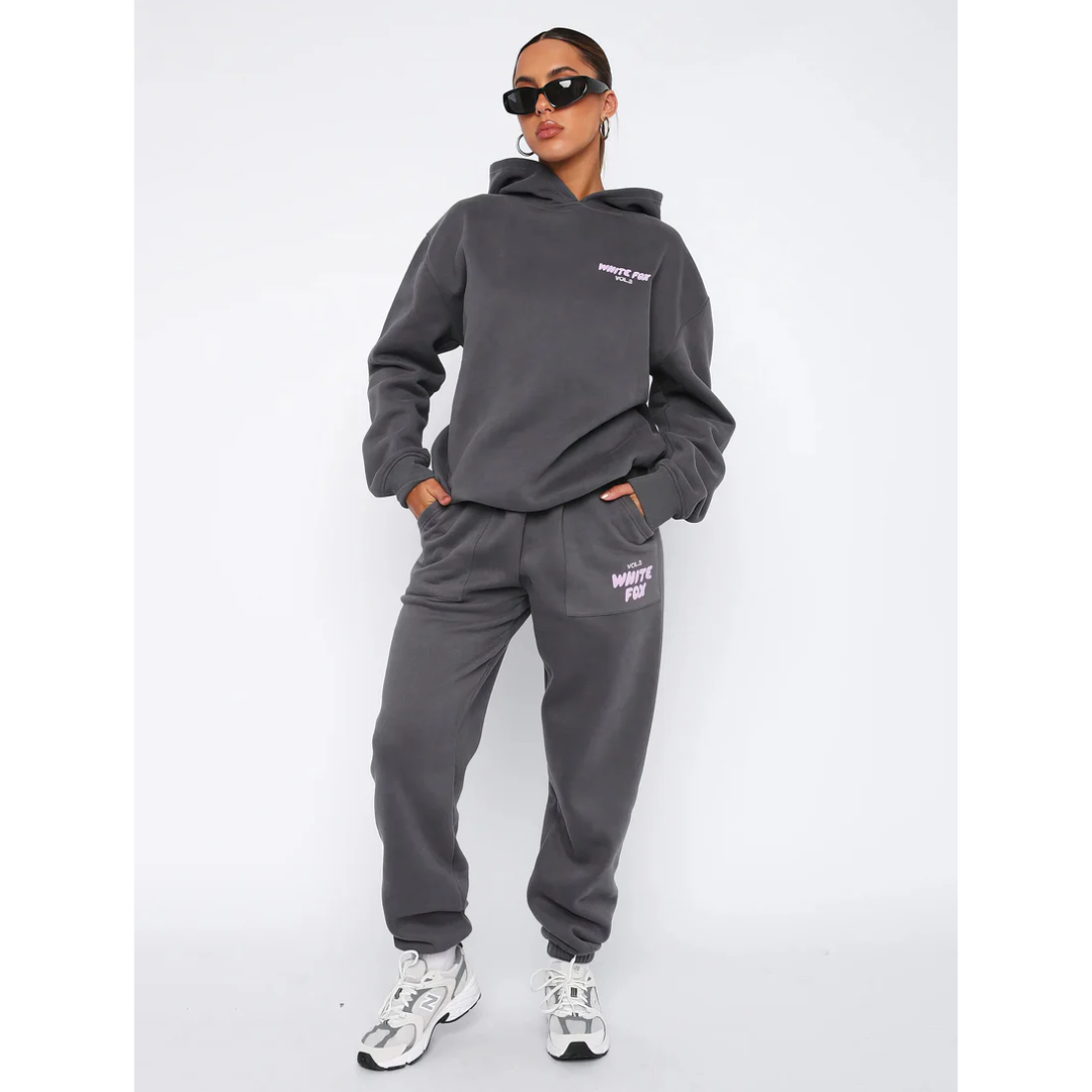 Relaxed fit tracksuit set with pullover hoodie and joggers for women | Aria