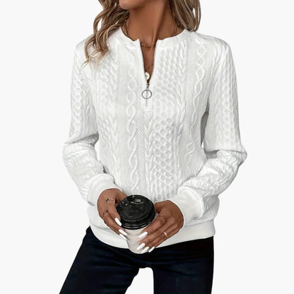 Cosy cable-knit half-zip pullover for women -2
