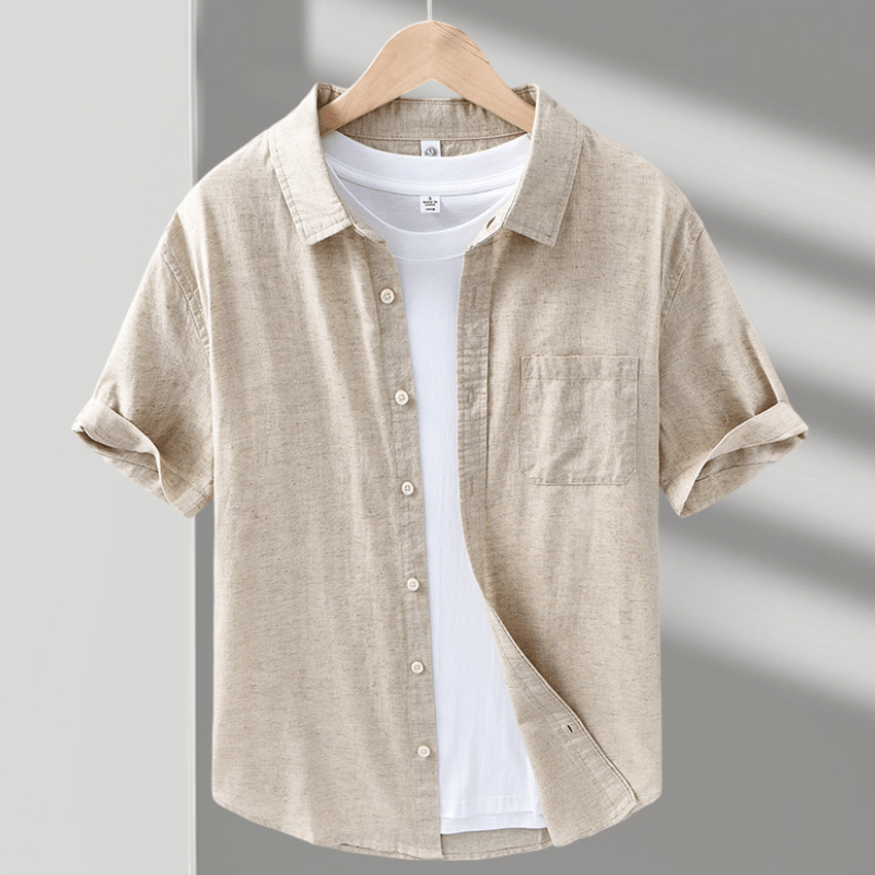 Lightweight short sleeve button front shirt with chest pocket for men | Brisa