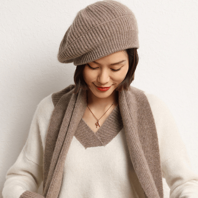 Classic ribbed knit beret with lightweight warmth for women | Elowen