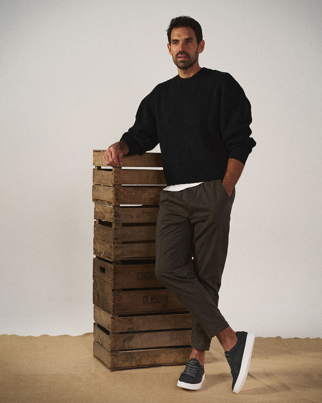 Clean stitched everyday classic sneakers for men | Belmont -5
