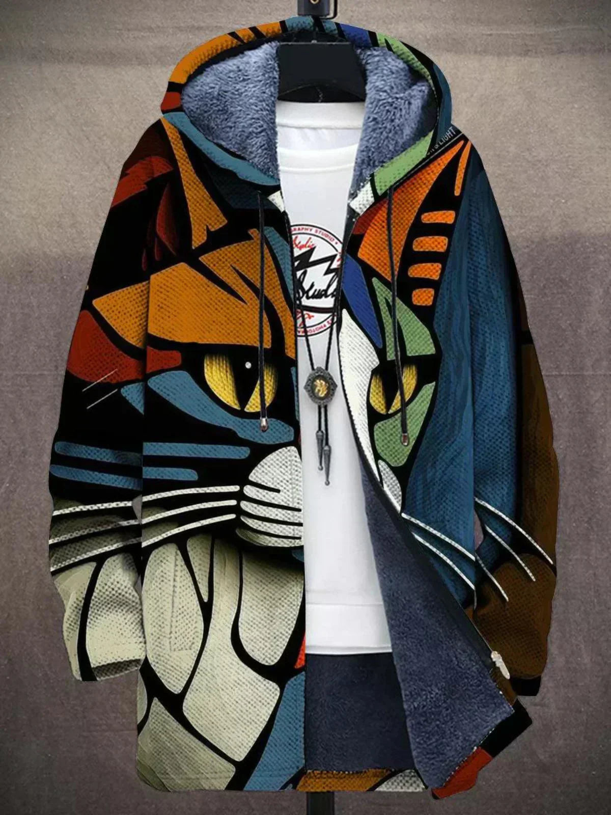 Artistic pattern zip cardigan with relaxed silhouette for men | Delilah