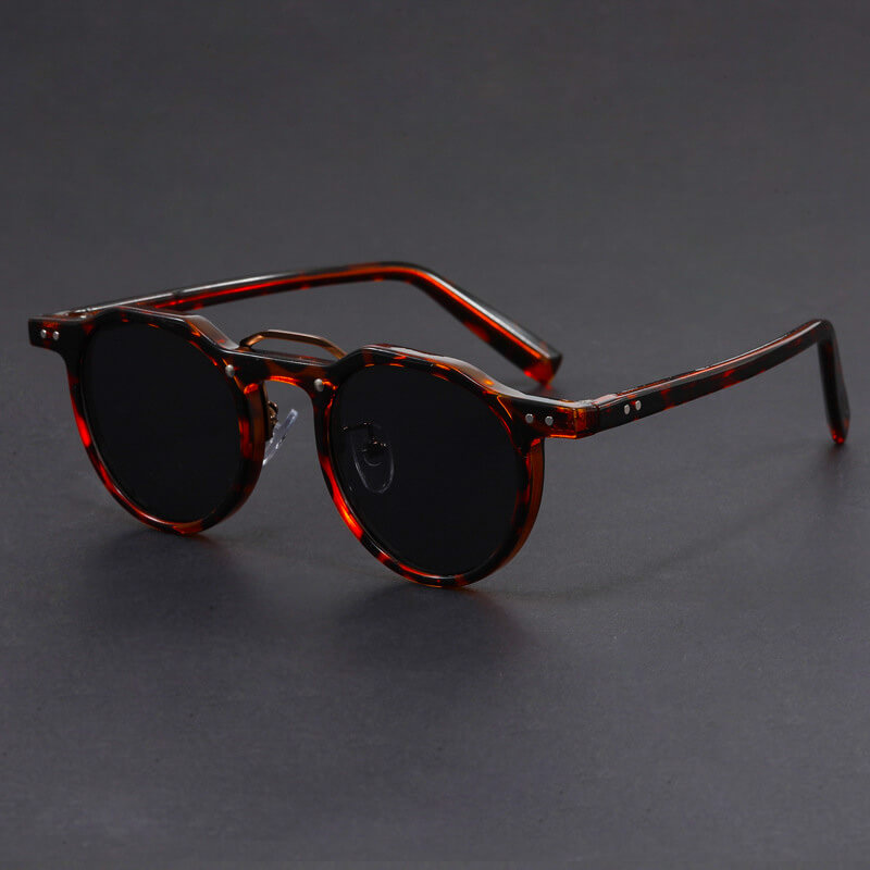 Round tinted UV400 retro sunglasses for men | San Piero -2