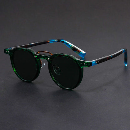 Round tinted UV400 retro sunglasses for men | San Piero -3