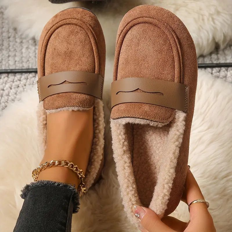 Cozy faux fur lined loafers with cushioned support for men | Aria