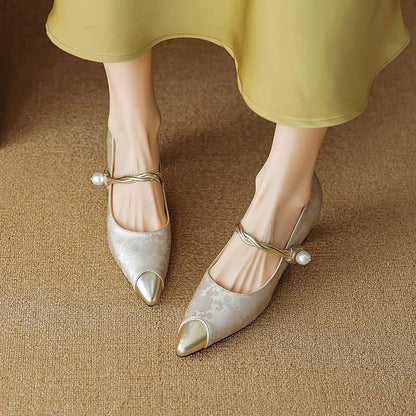 Vintage Pearl Strap Kitten Heel Pumps for women | Elowara