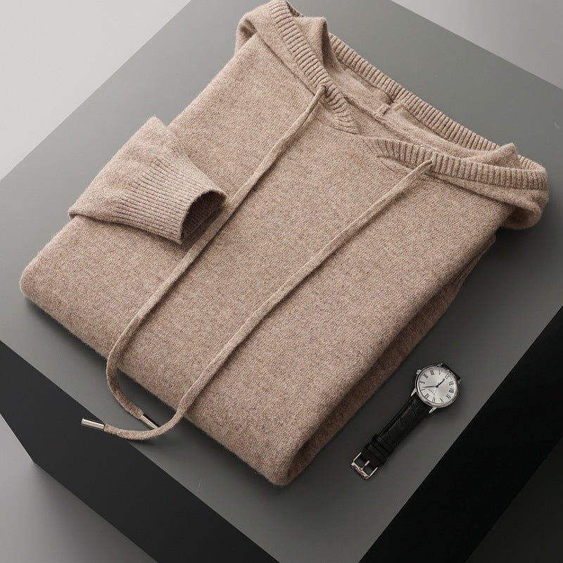 Tailored fit knit hoodie with ribbed detailing for men | Arvion