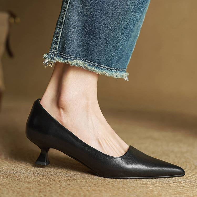 Pointed Toe Kitten Heel Pumps for women | Vivienne