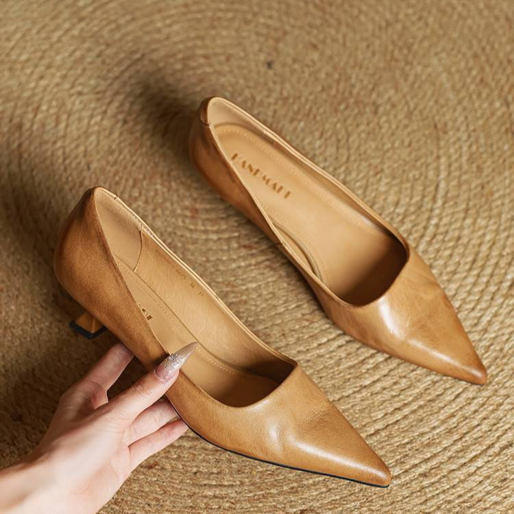 Pointed Toe Kitten Heel Pumps for women | Vivienne
