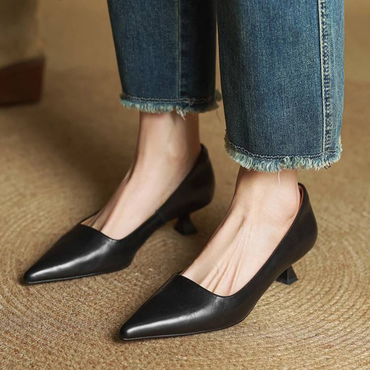 Pointed Toe Kitten Heel Pumps for women | Vivienne