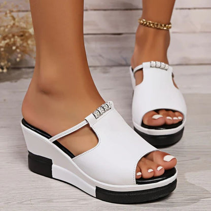 Supportive platform sandals with cushioned ergonomic footbed for women | Calira