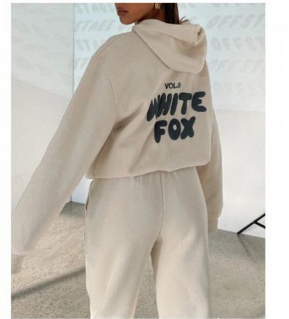 Relaxed fit tracksuit set with pullover hoodie and joggers for women | Aria