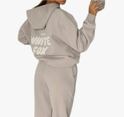 Relaxed fit tracksuit set with pullover hoodie and joggers for women | Aria