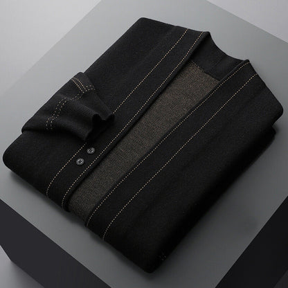 Classic woven wool button-through cardigan for men | Roberto Russo -6