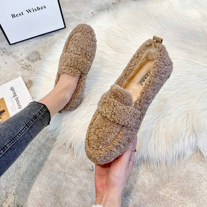 Warm slip on loafers with non slip sole for women | Mirella