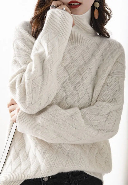 Diamond knit round neck sweater for women | Daria Solenne