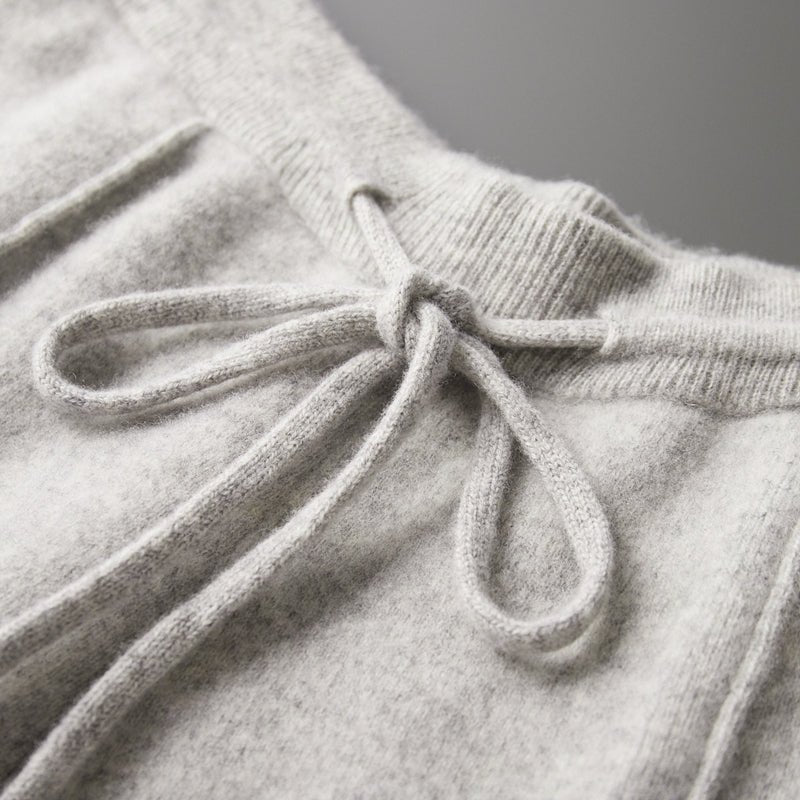 Relaxed fit knit drawstring pants with front seam detail for men | Solenne