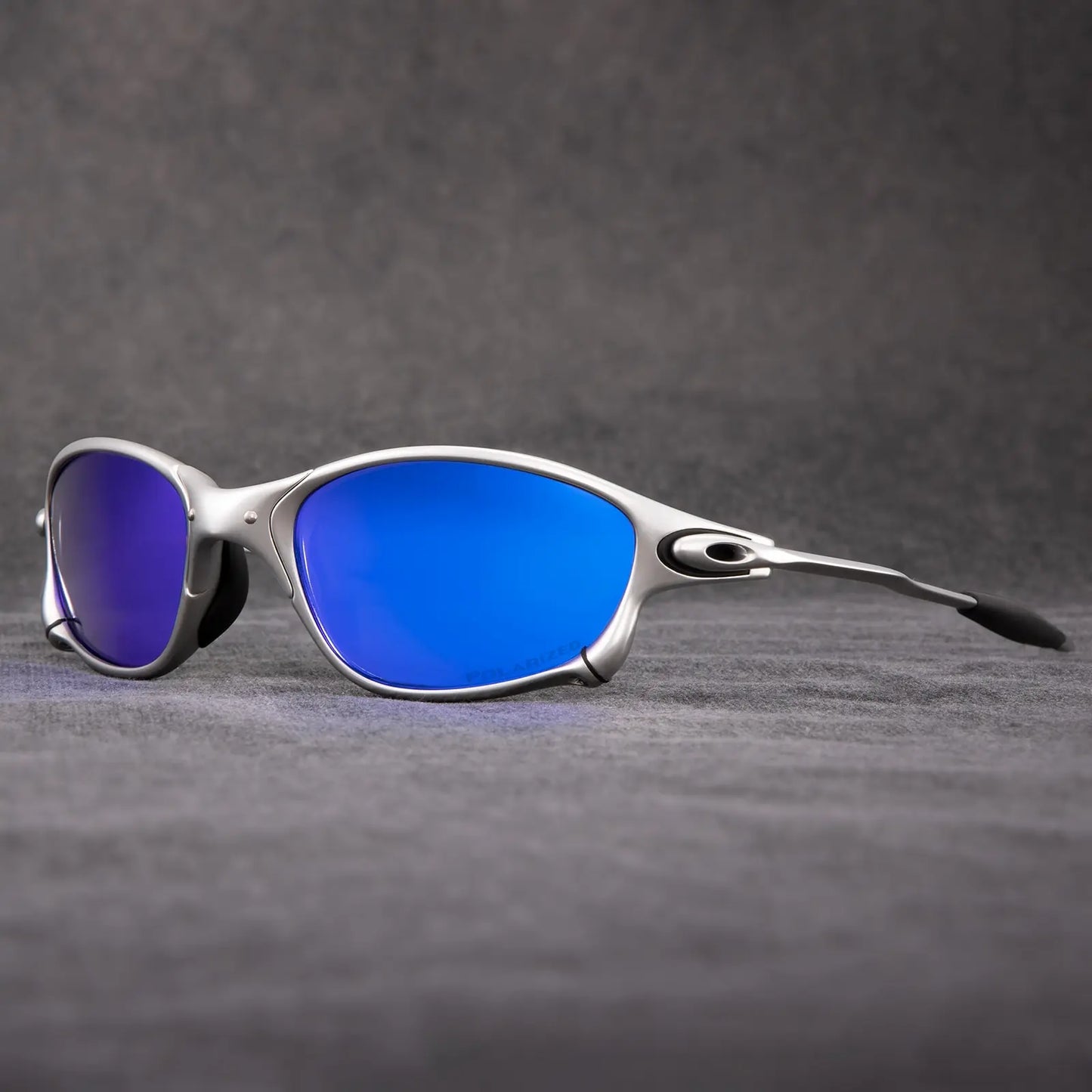 Matte frame polarized sunglasses with UV400 protection for men | Spectre Edge