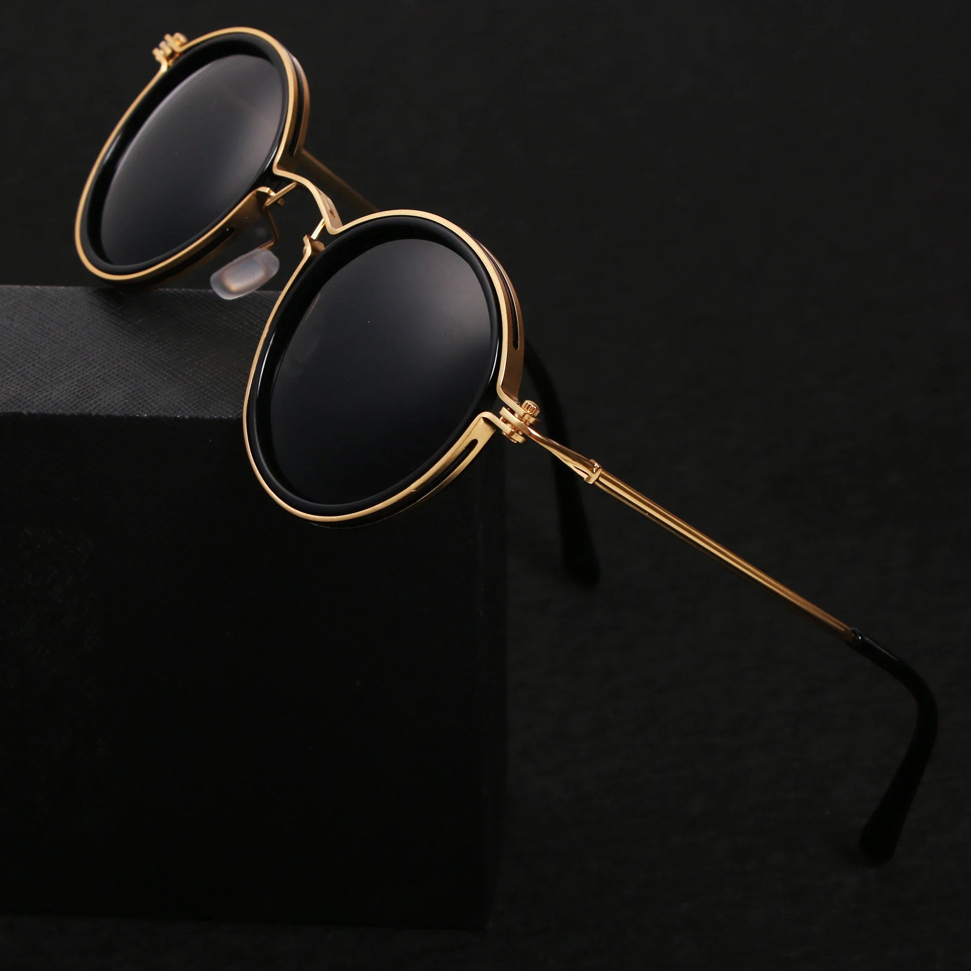 Sleek polarised metal frame sunglasses for men | Solis -4
