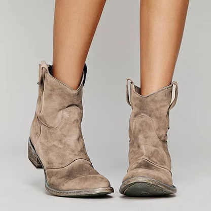 Vintage Western ankle boots with pointed toe for women | Marlowe