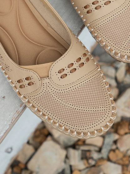 Lightweight cushioned slip-on loafers for women | Elodie Faye