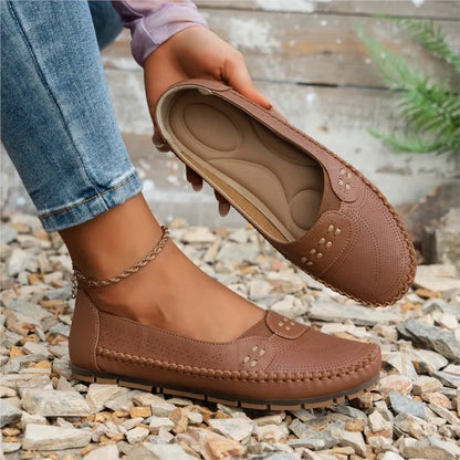 Lightweight cushioned slip-on loafers for women | Elodie Faye