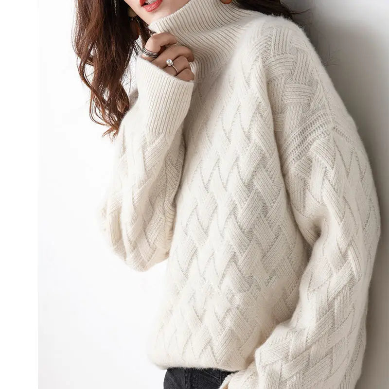Diamond knit round neck sweater for women | Daria Solenne